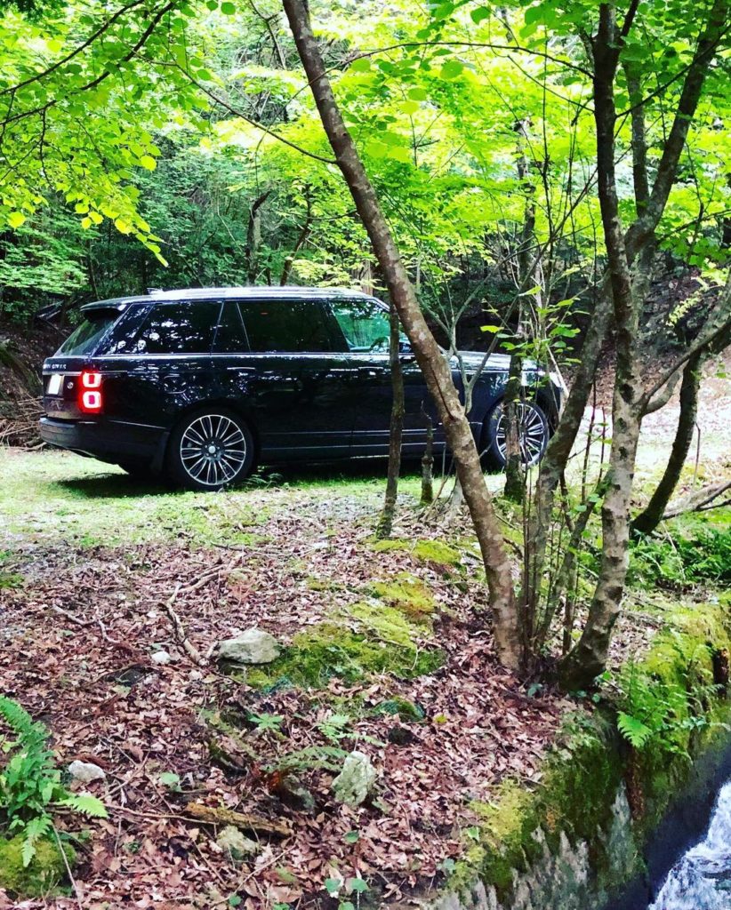 Traveling in the Woods with HIKARI GLASS COATING 