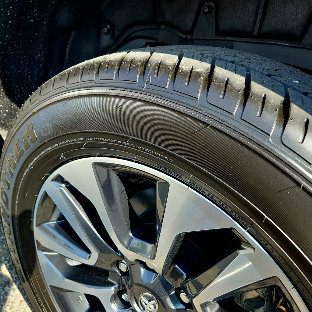 HIKARI BLACKSTAR ＆ ALLOYSTAR for TOYOTA LAND CRUISER @JAPAN